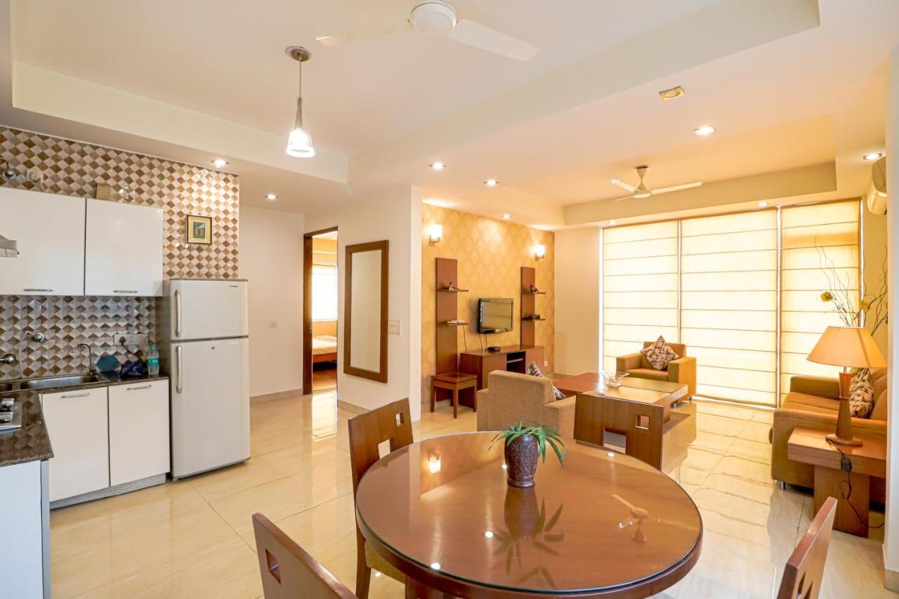 Apartamento Ahuja Residency Noida Exterior foto