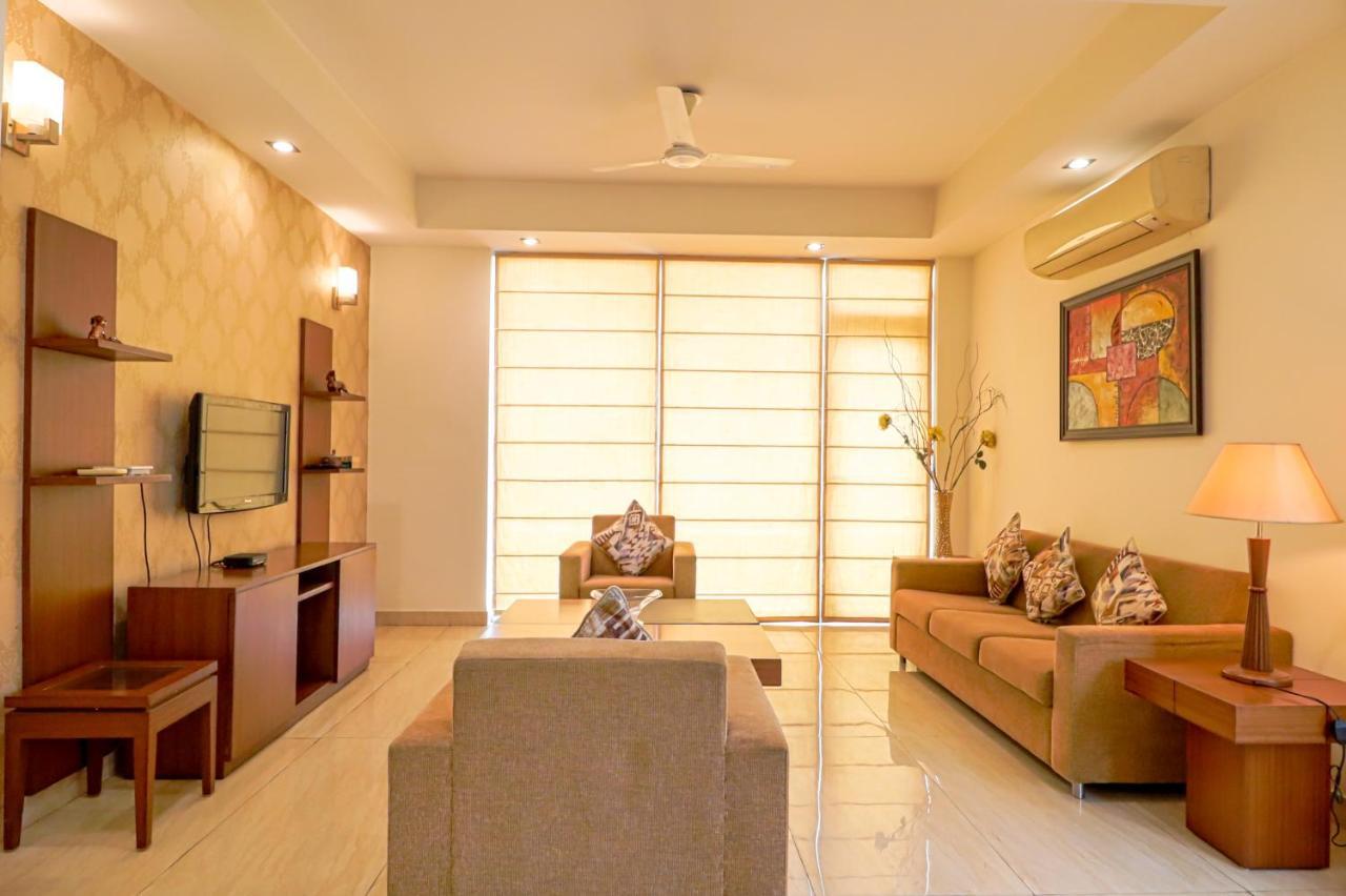 Apartamento Ahuja Residency Noida Exterior foto
